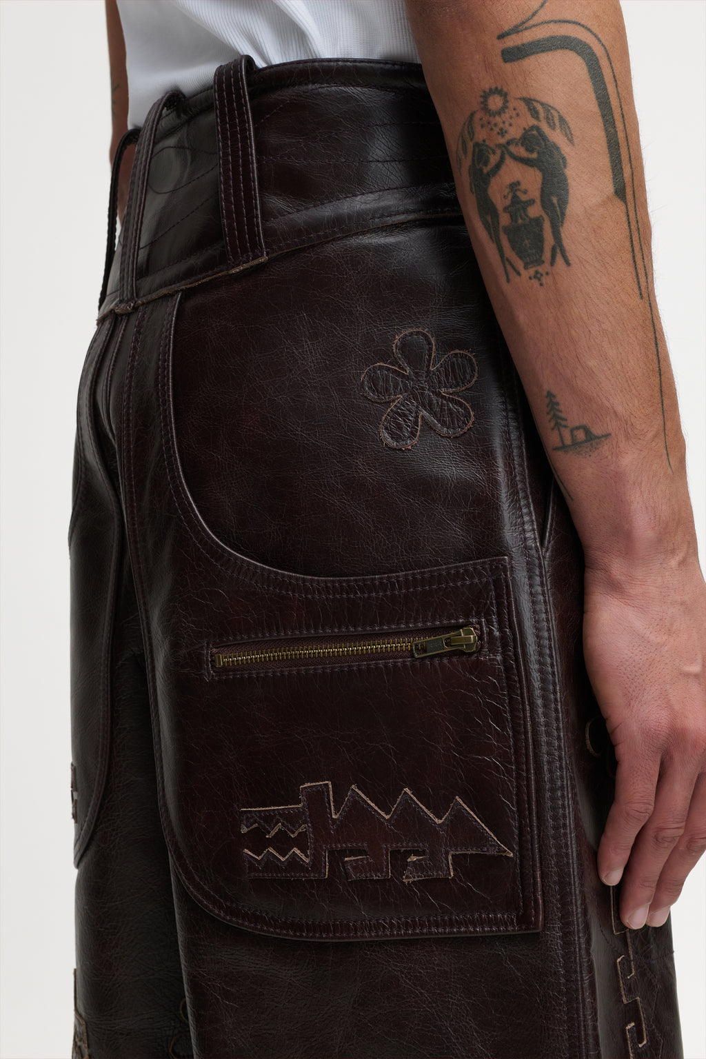 CROCODILE PANTS BROWN