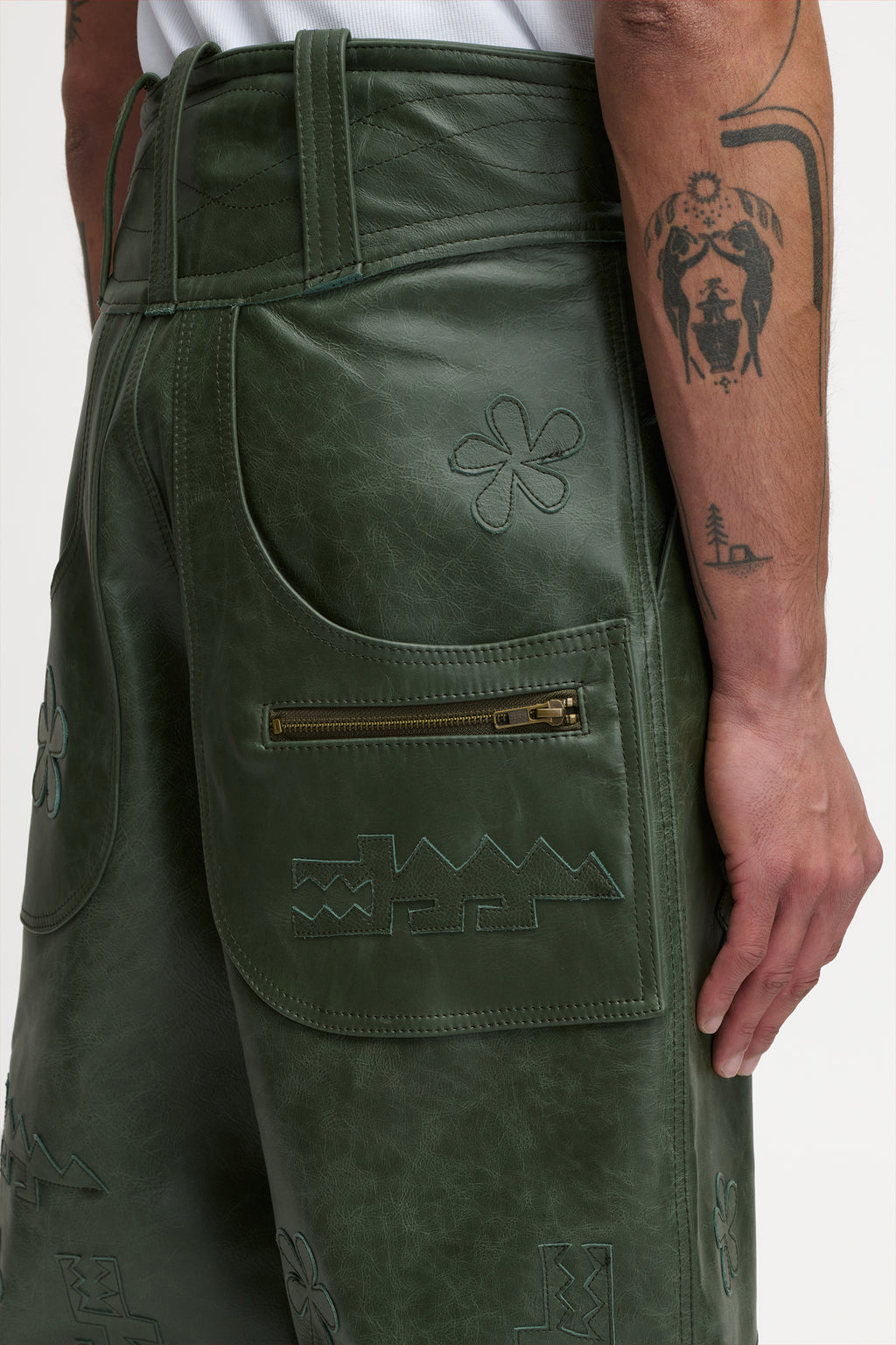CROCODILE PANTS GREEN
