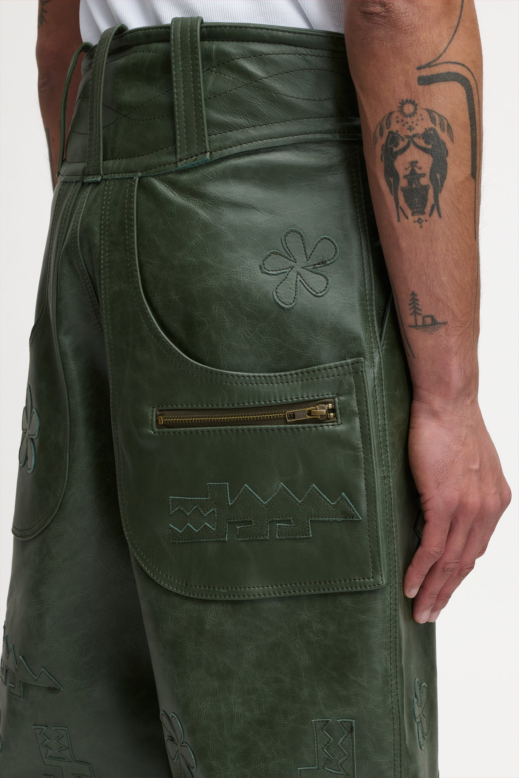 CROCODILE PANTS GREEN